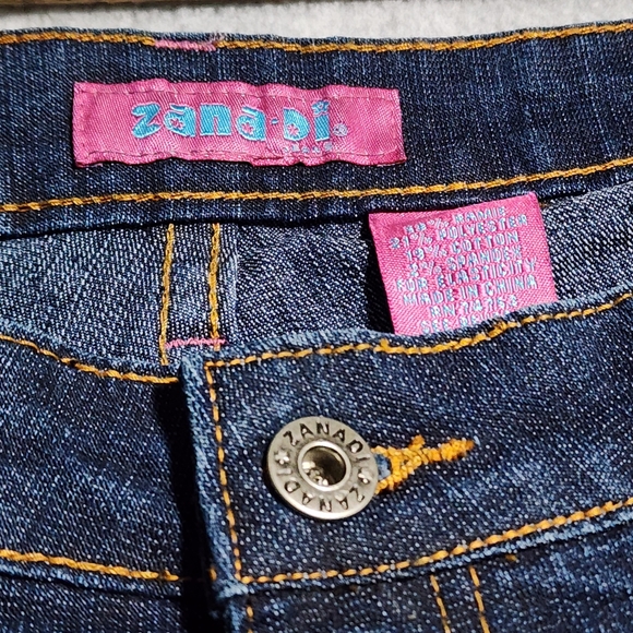 NWT Zana Di Premium Boot Cut Rhinestone Jewel Stretch Hi Rise Jeans Size 22 - Picture 16 of 16